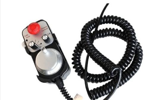 چگونه از هندویل برای تنظیمات سریع و دقیق در دستگاههای CNC استفاده کنیم؟